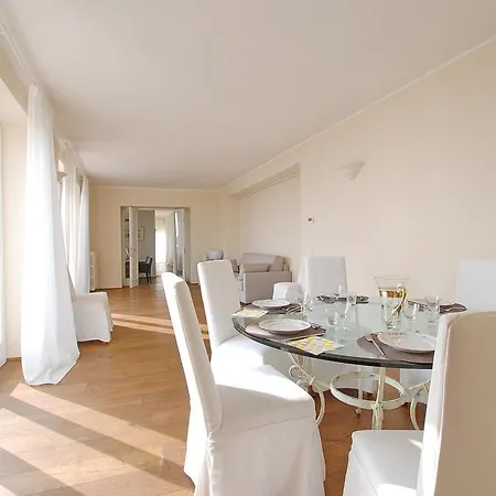 Cascina Del Sol Apartment